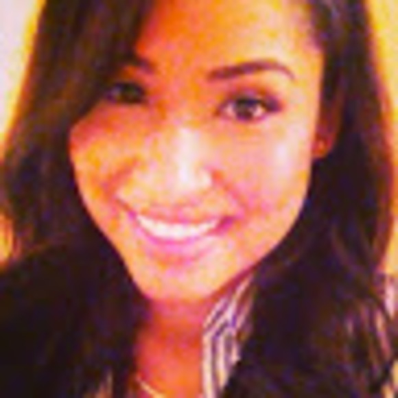 Meet your Posher, Eden - Picture 1 of 1